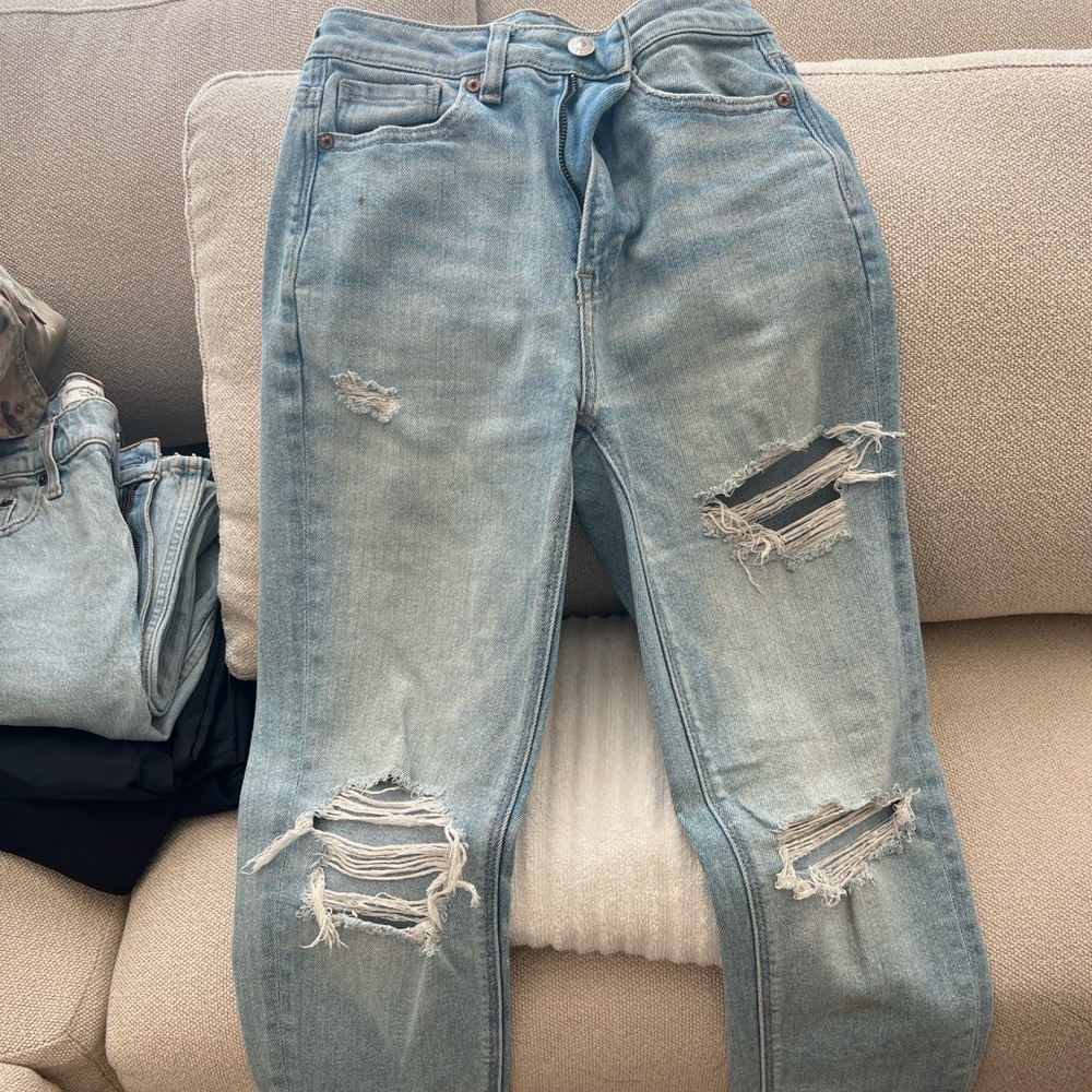 Distressed Light Blue Women's Jeans